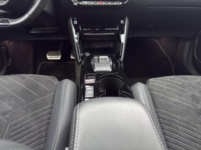 Peugeot 2008 EAT8 GT-Line