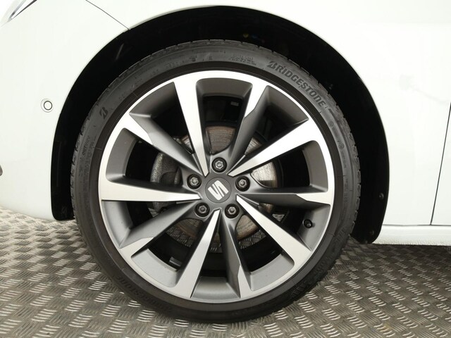 Seat Leon 1.5 eTSI DSG FR-lijn