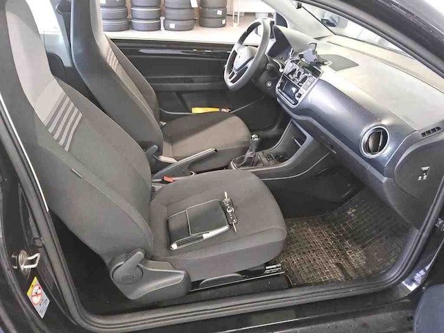 Volkswagen up! Move Move up!