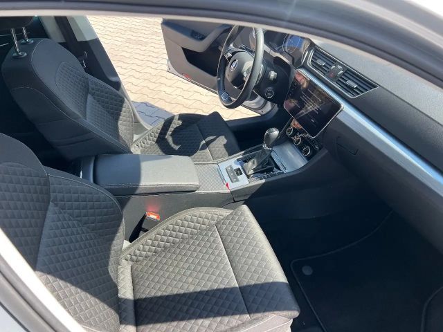 Skoda Superb 2.0 TDI Ambition Combi