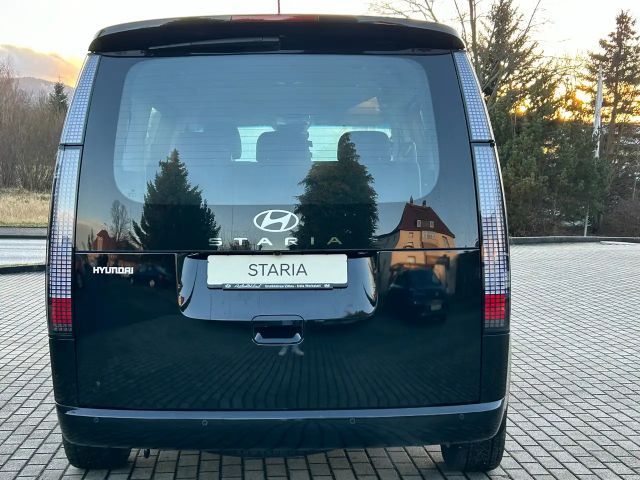 Hyundai Staria Trend