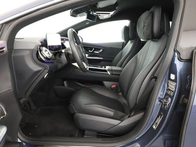 Mercedes-Benz EQE 300 Sedan