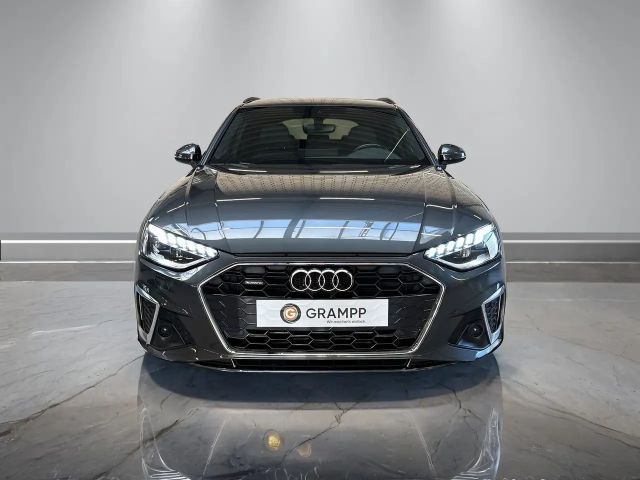 Audi A4 40 TFSI Quattro S-Line S-Tronic