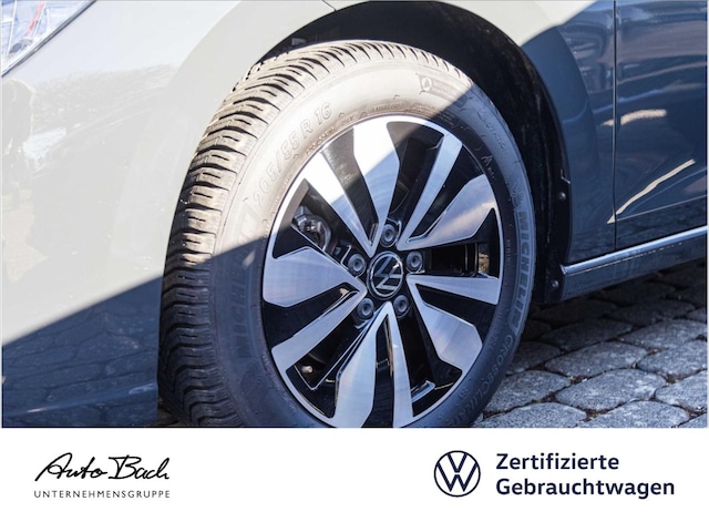 Volkswagen Golf 1.0 TSI Golf VIII