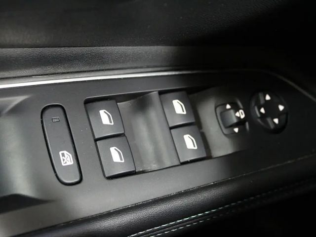 Peugeot 3008 Allure Pack EAT8 PureTech