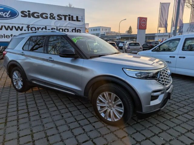 Ford Explorer Platinum Plug in Hybrid