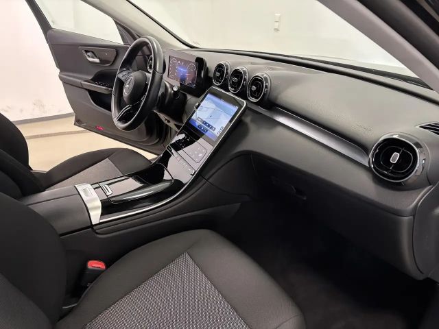 Mercedes-Benz C 200 AVANTGARDE CDI
