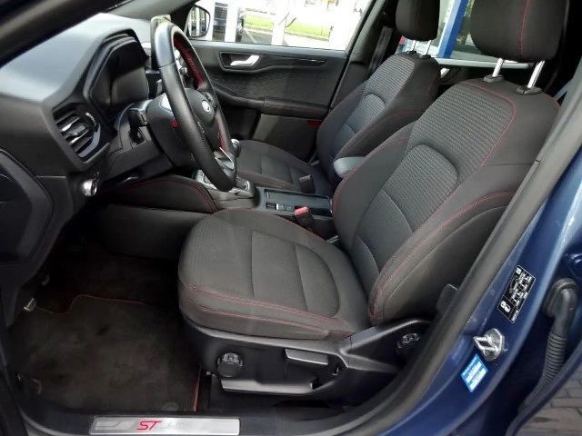 Ford Kuga ST Line