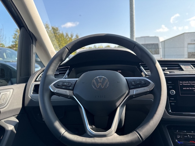 Volkswagen Touran 1.5 TSI DSG Comfortline Navi Digitales Cockpit Sperrdiff. ACC El. Heckklappe