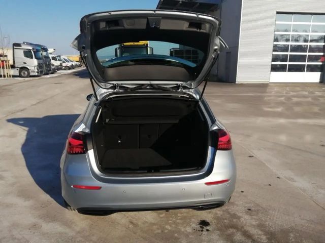 Mercedes-Benz A 200 Progressive