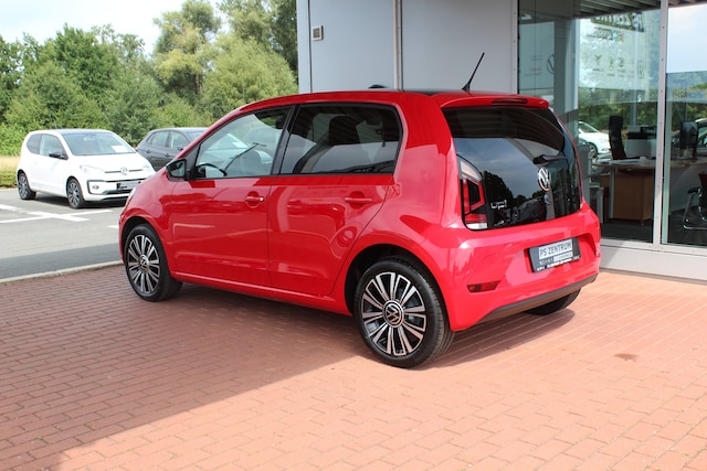 Volkswagen up! Style