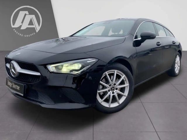 Mercedes-Benz CLA 200 CLA 200 d Shooting Brake