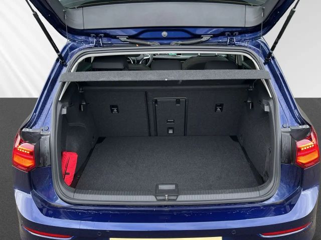 Volkswagen Golf 1.5 eTSI DSG