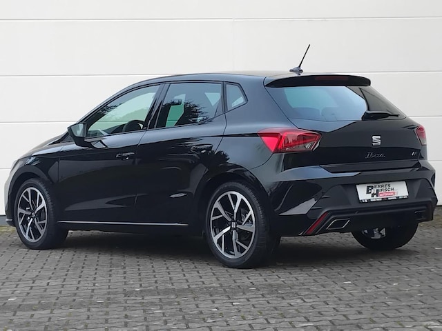 Seat Ibiza IBIZA 1,0 TSIFR   5T85  DS8A7