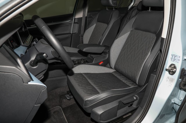 Volkswagen Golf 1.5 TSI