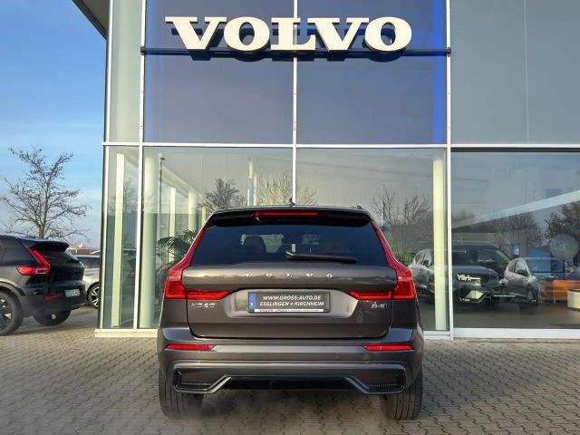 Volvo XC60 AWD Dark Plus