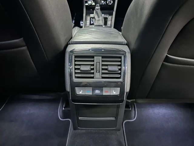 Skoda Superb 4x4 Combi Sportline