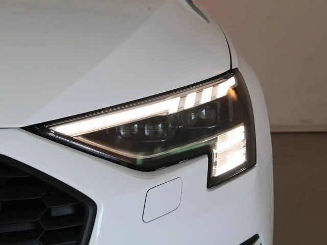 Audi A3 30 TDI Sedan