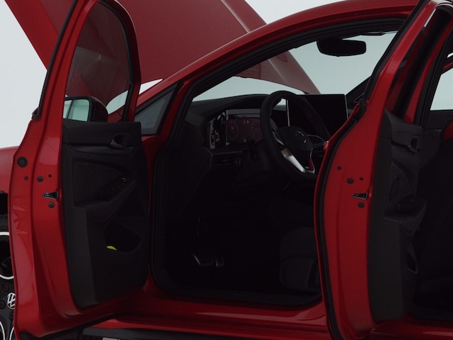 Volkswagen Golf Navi LED ACC Kamera AHK Matrix Pano