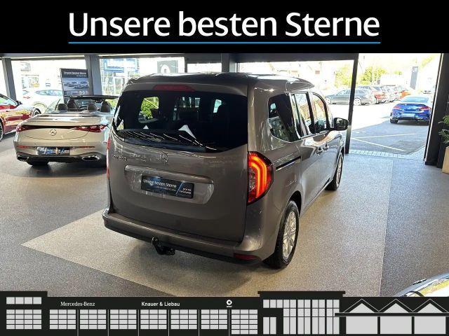 Mercedes-Benz EQT 200