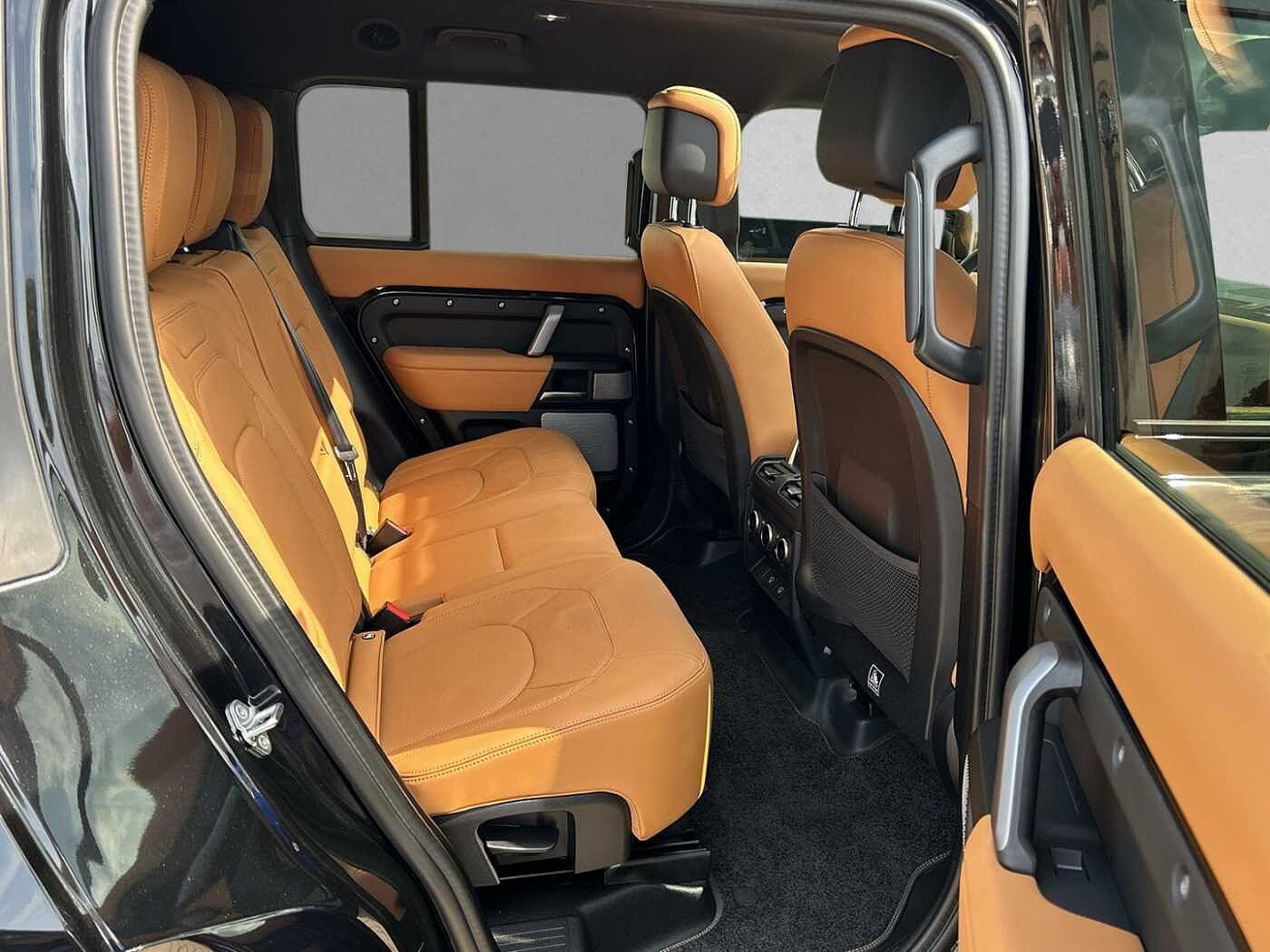 Land Rover Defender P500 X V8