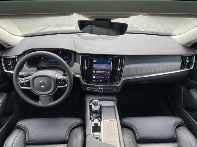 Volvo V90 19'