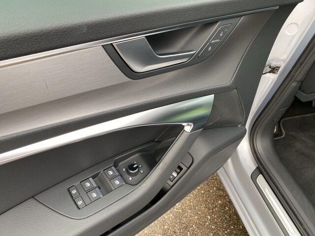 Audi A6 40 TDI Avant S-Tronic