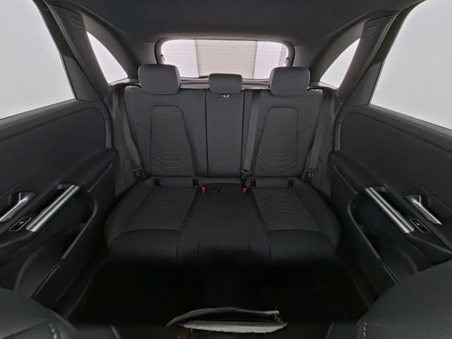 Mercedes-Benz B 180 AHK+Kamera+Lenkradhzg+Elektr.Heckklappe