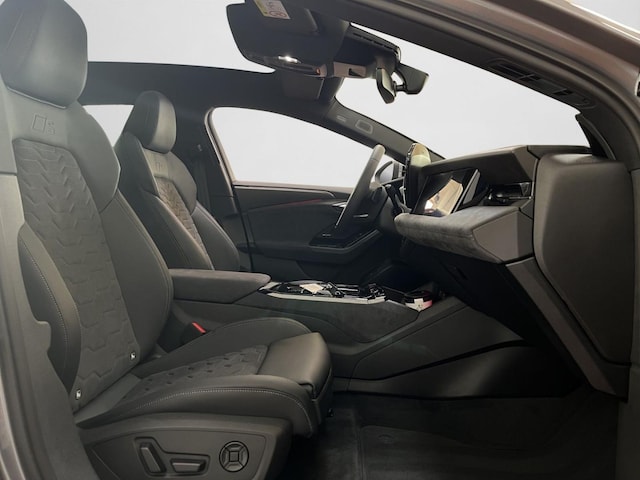 Audi A6 e-tron Avant Quattro