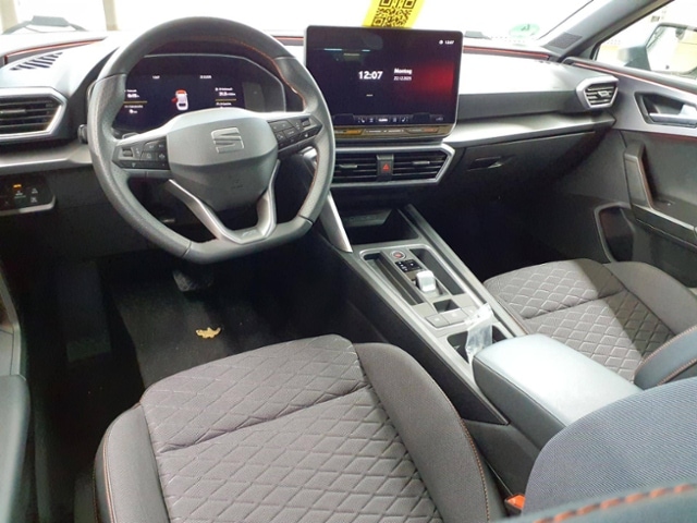 Seat Leon 1.5 eTSI DSG Sportstourer