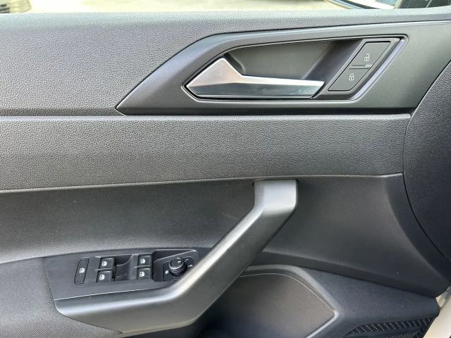 Volkswagen Polo 1.0 MPI