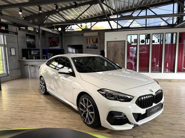 BMW 220 220d M-Sport Sedan