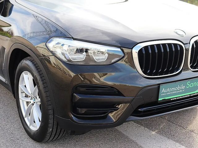 BMW X3 xDrive30e
