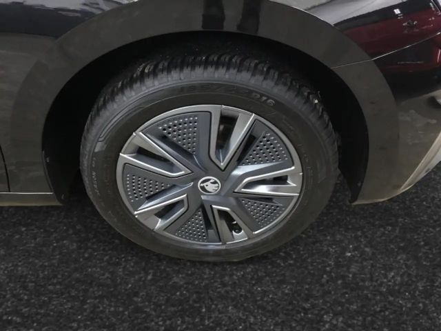 Skoda Fabia 1.0 TSI Tour