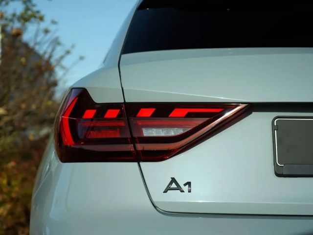 Audi A1 40 TFSI S-Tronic Sportback