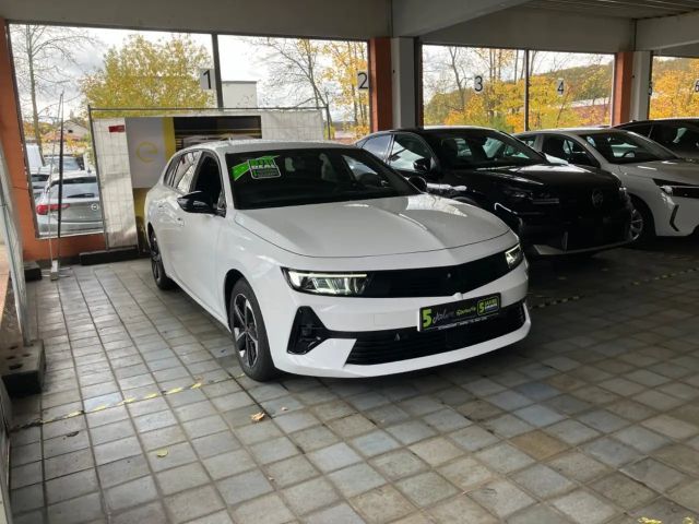 Opel Astra 1.2 Turbo Sports Tourer