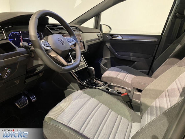 Volkswagen Touran 2.0 TDI DSG R-Line