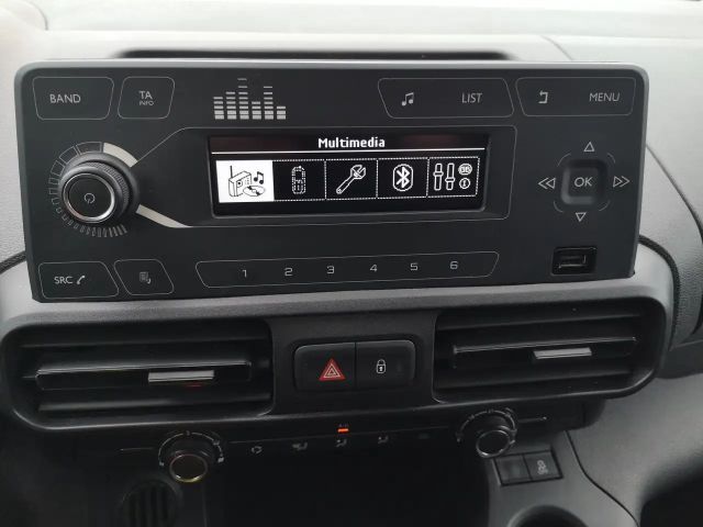 Opel Combo Edition L1H-AHK, Allwetter, Profi-Paket, Parkpilot