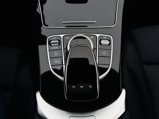 Mercedes-Benz C 220 AVANTGARDE C 220 d Sedan