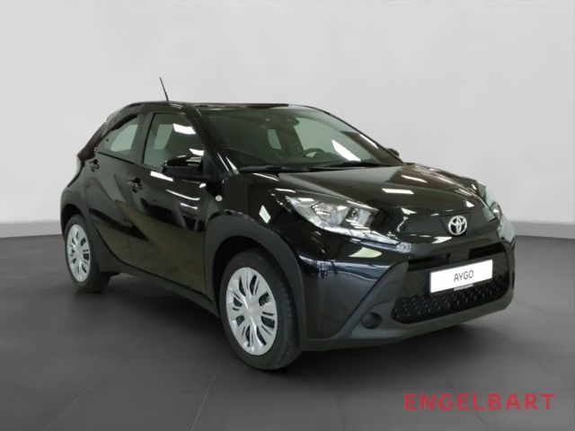 Toyota Aygo X 1.0 VVT-i Business Hatchback