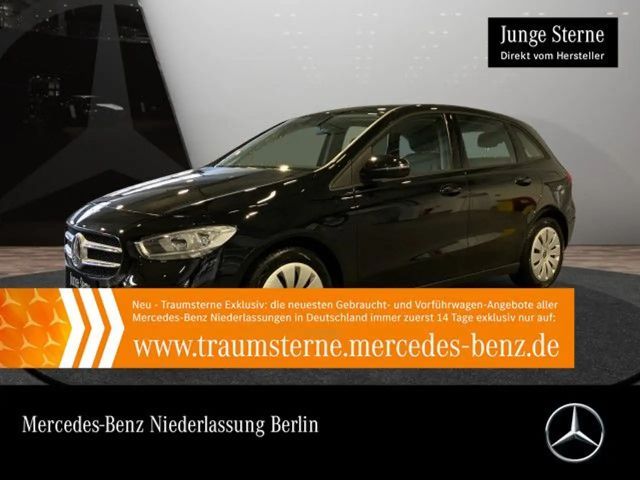 Mercedes-Benz B 250 B 250 e Sedan