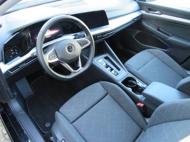 Volkswagen Golf 2.0 TDI DSG Life Variant