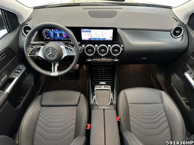 Mercedes-Benz B 200 Progressive