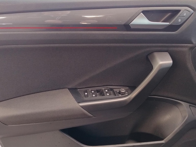 Volkswagen T-Roc 1.5 TSI DSG Sport