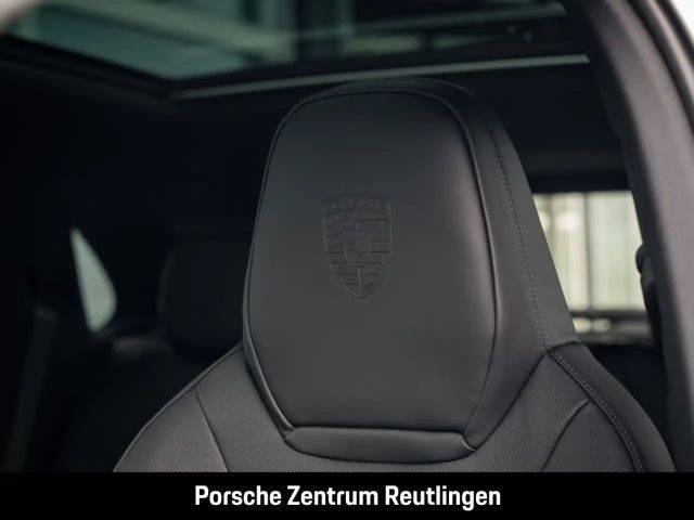 Porsche Cayenne Black Edition