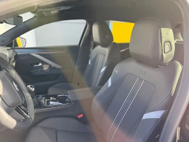 Opel Astra GS-Line Grand Sport Turbo