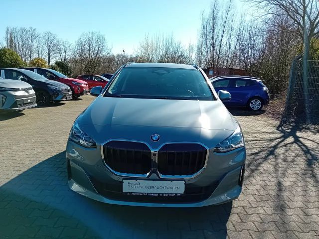 BMW 220 220i Active Tourer
