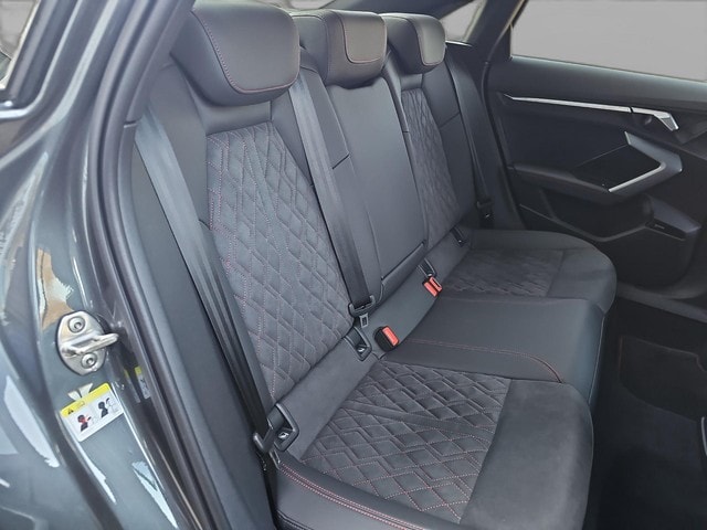 Audi S3 Quattro S-Tronic Sedan