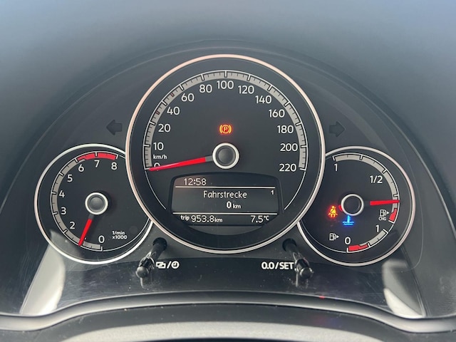 Volkswagen up! Move Move up!