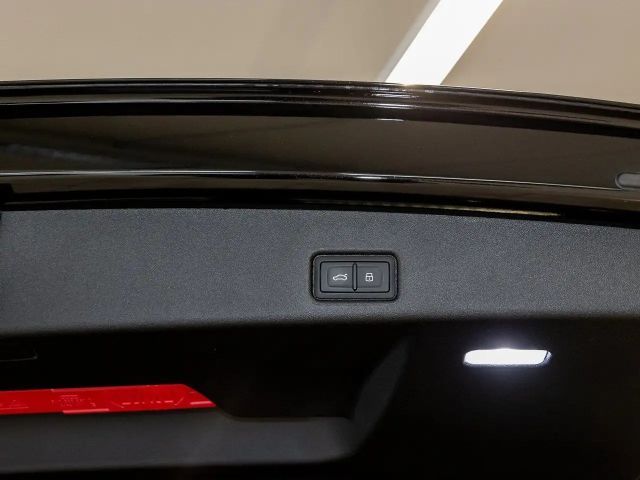 Audi Q5 Quattro S-Line S-Tronic